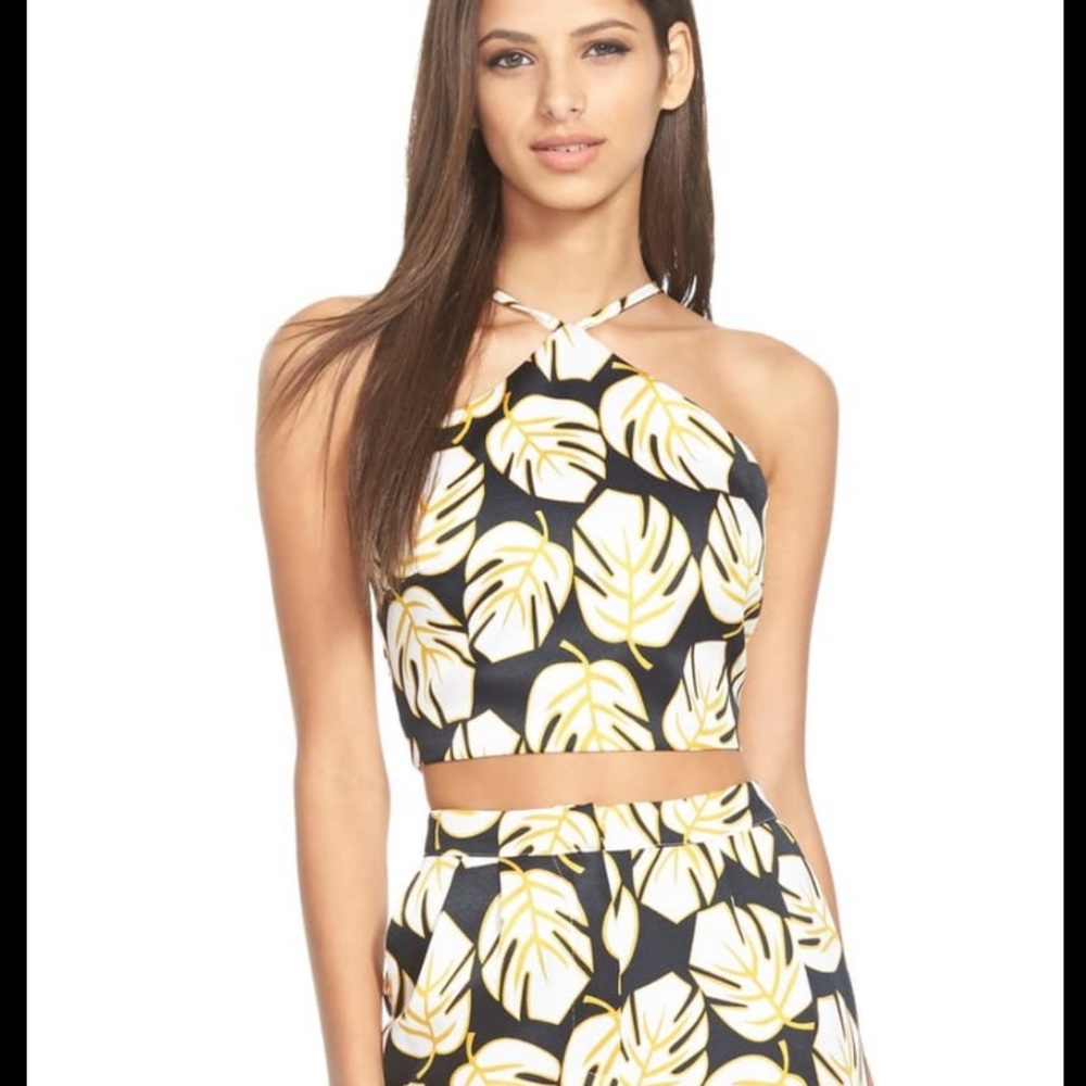 *NWT* Missguided Leaf Print Top US SZ 8